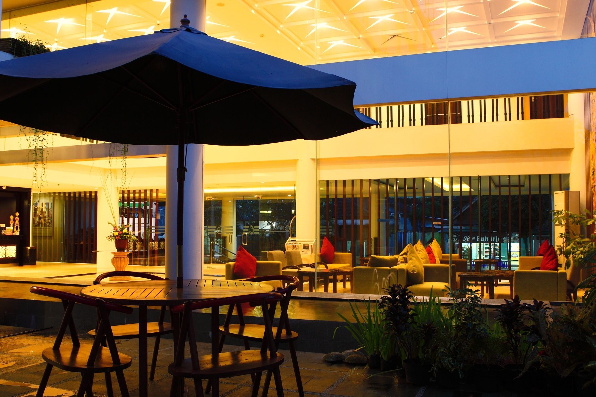 Luxury Malioboro Hotel Yogyakarta Exteriér fotografie